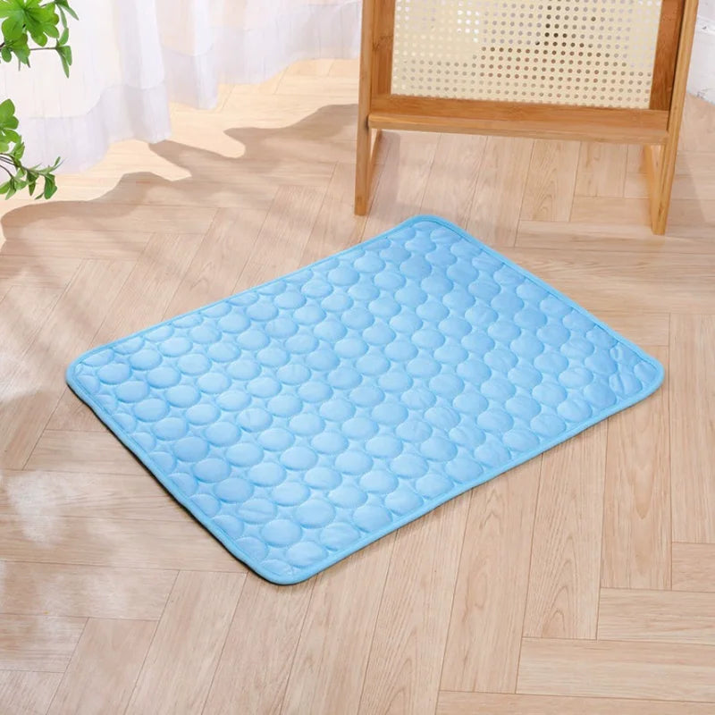 Tapis rafraîchissant pour chien et chat – Confort d'été